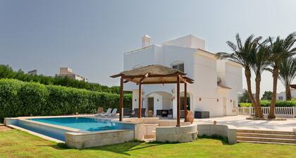 Vesta - Luxury Villa - 5BR - White Villas