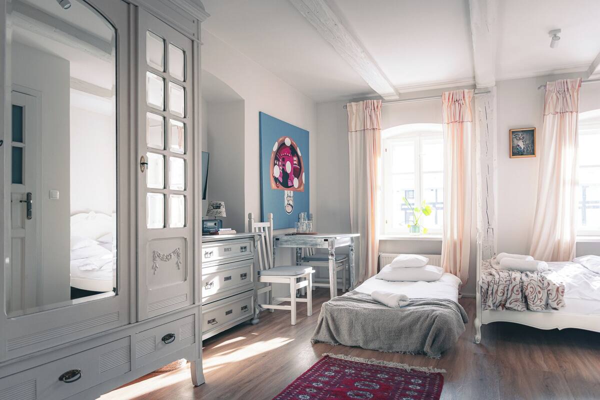 Kahden hengen classic-huone, näköala pihalle | Ilmainen Wi-Fi