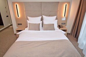 In-room safe, free WiFi - BM Avenue Hotel (Yerevan)