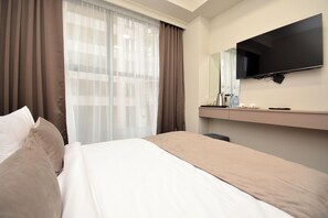 In-room safe, free WiFi - BM Avenue Hotel (Yerevan)