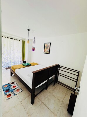 Habitación, 3 habitaciones, fumadores, balcón | 3 dormitorios