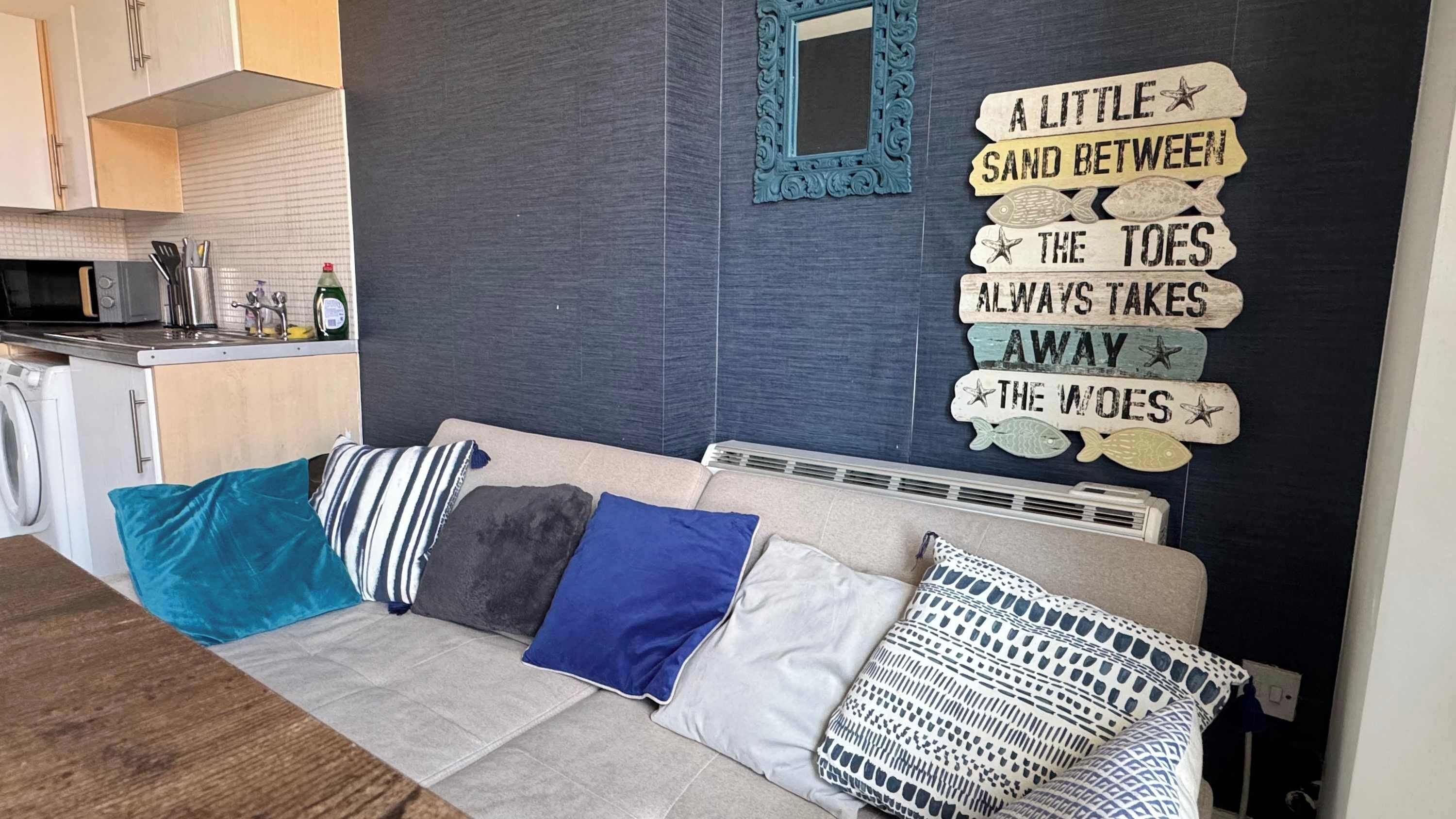 Televisión, oficina