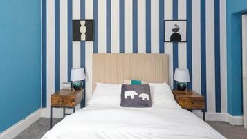 Iron/ironing board, WiFi