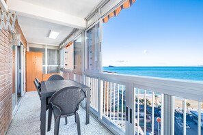 Outdoor dining - Rincón 12-B Apartment Levante Beach (Benidorm)