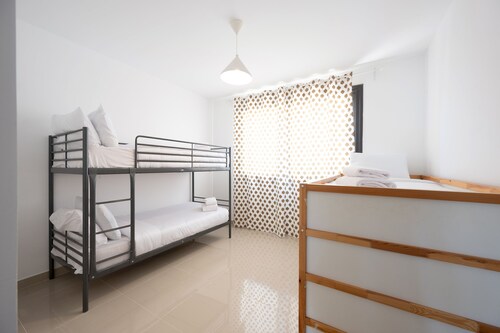 Vesta - Luxury APT - 2BR - Gcribs III