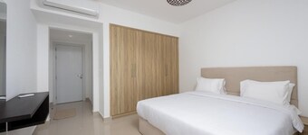 Vesta - Luxury APT - 2BR - G-cribs IV
