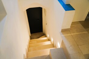 Panoramic House, Sea View | Living area | Flat-screen TV - Casetta Bouganville - Arcuève (Ostuni)