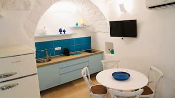 Casa panoramica, vista mare | Cucina privata