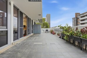 Apartment | 2 bedrooms, Internet - Metawise BnB Bright Open 2BR Arncliffe Sleeps 6 (Sydney)