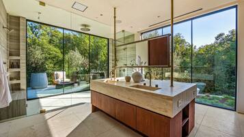 Luxury House, Multiple Beds, Pool Access, Pool View (Hutton Canyon) | Interior