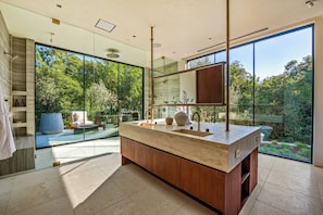 Luksushus, flere senger, adgang til basseng, bassengutsikt (Hutton Canyon) | Innvendig