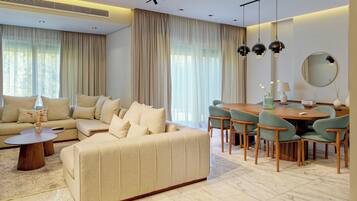 Rumah | 4 kamar tidur
