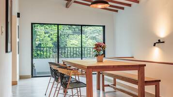 Apartment | 3 bedrooms, Internet