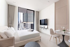 Studio - Stayshort - Relaxing Studio in JVC That Sleeps 2 (Dubai)