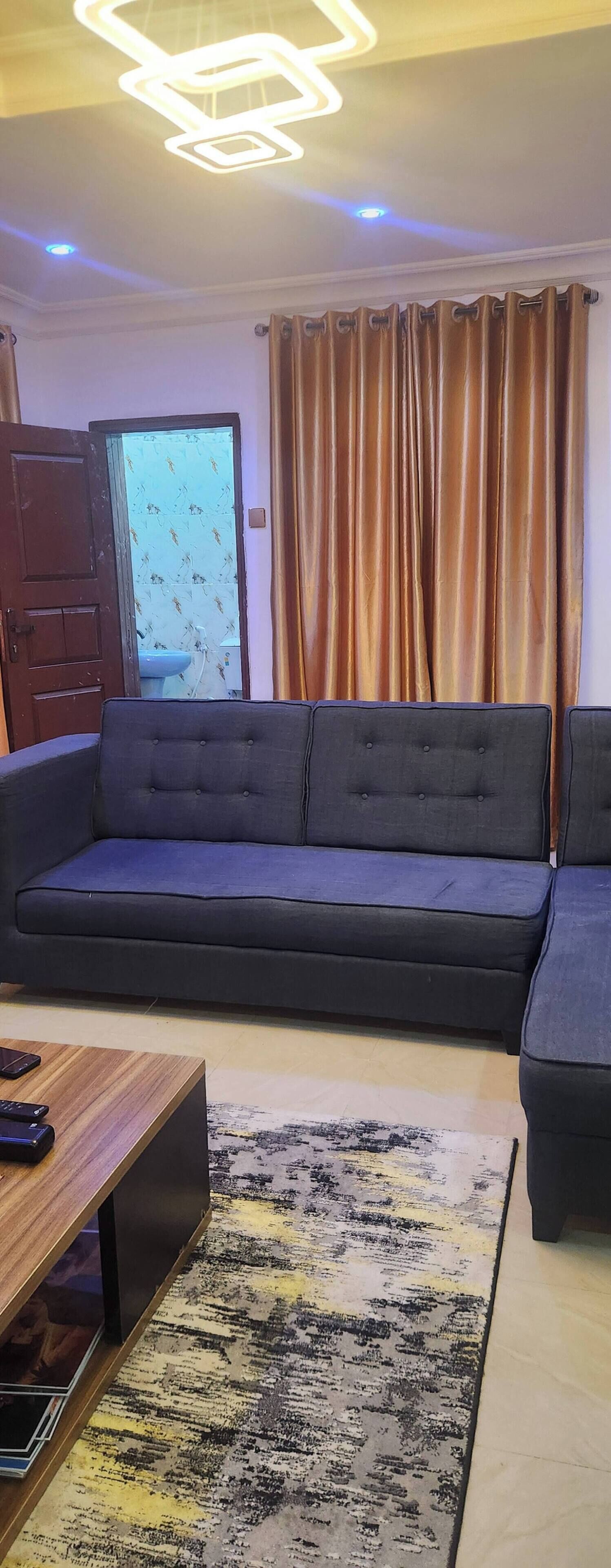 Apartment, 3 Bedrooms, Accessible, Smoking | Living room