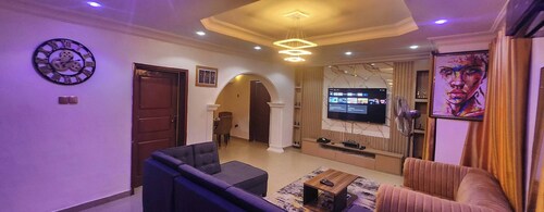 Luxurious 3-bedroom Apartment in Lagos With Pool Access