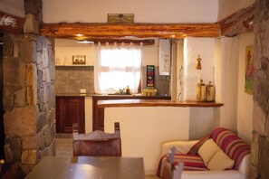 Family Room, Patio, Garden View | Interior - Don Juan posada andina (Tilcara)