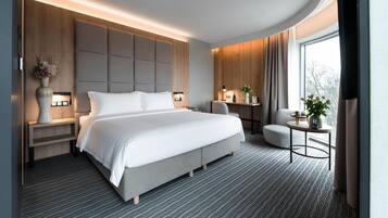 Classic Double Room, Non Smoking, City View | Desk, laptop workspace, free WiFi, bed sheets