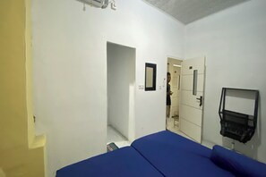 Deluxe Double Room - OYO 95038 Khanza Stay (Semarang)