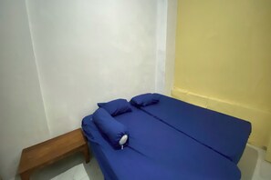 Deluxe Double Room - OYO 95038 Khanza Stay (Semarang)