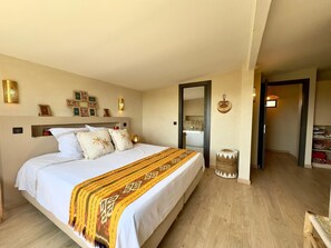 Bügeleisen/Bügelbrett, WLAN, Bettwäsche