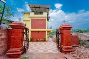 Exterior - Breeze Mount Villa (Mahabaleshwar)