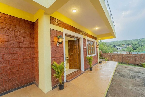 Deluxe Villa, Garden View | Exterior detail - Breeze Mount Villa (Mahabaleshwar)