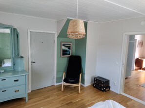 책상, 노트북 작업 공간, 무료 WiFi