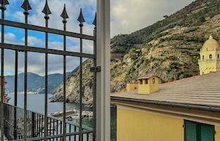 Comfort Apartment, Sea View | Interior