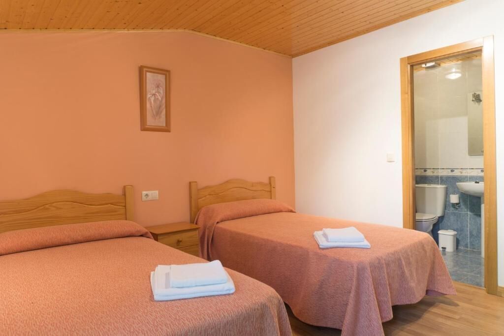 Departamento, 3 habitaciones, vista al jardín | Tabla de planchar con plancha y wifi gratis 