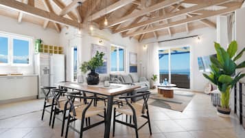 Deluxe-villa - havudsigt | Spiseområde