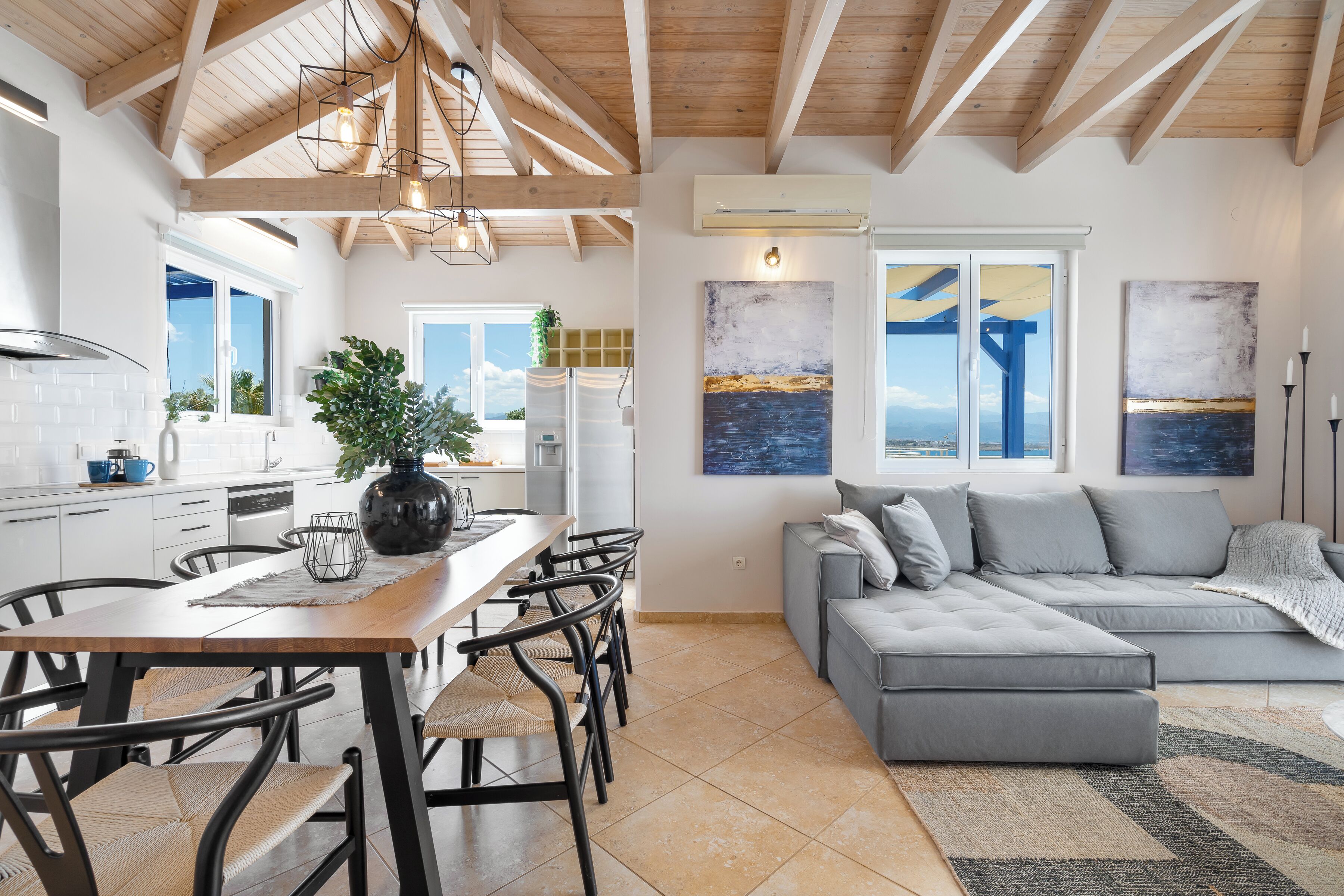 Deluxe Villa, Sea View | Living area