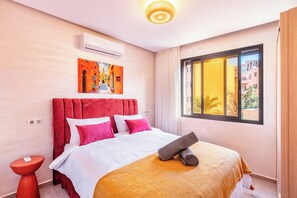 2 bedrooms, WiFi, bed sheets - Fabulous 2-Bedroom Apartment with AC in Marrakech City Center (Marrakech)