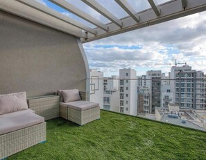 Property grounds - Official Mercury Suites | Premium 2BR Living w/AC (St. Julian`s)
