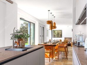 Fridge, microwave, oven, stovetop - Villa Paolina (Olmeto)