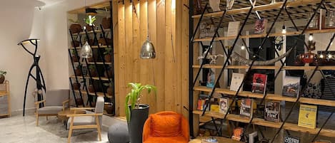 Economy Apartment, Balcony, City View | Interior