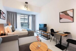 Apartment, Balcony | Living area - Bloomfields Spacious STU in Oasis Ma (Abu Dhabi)