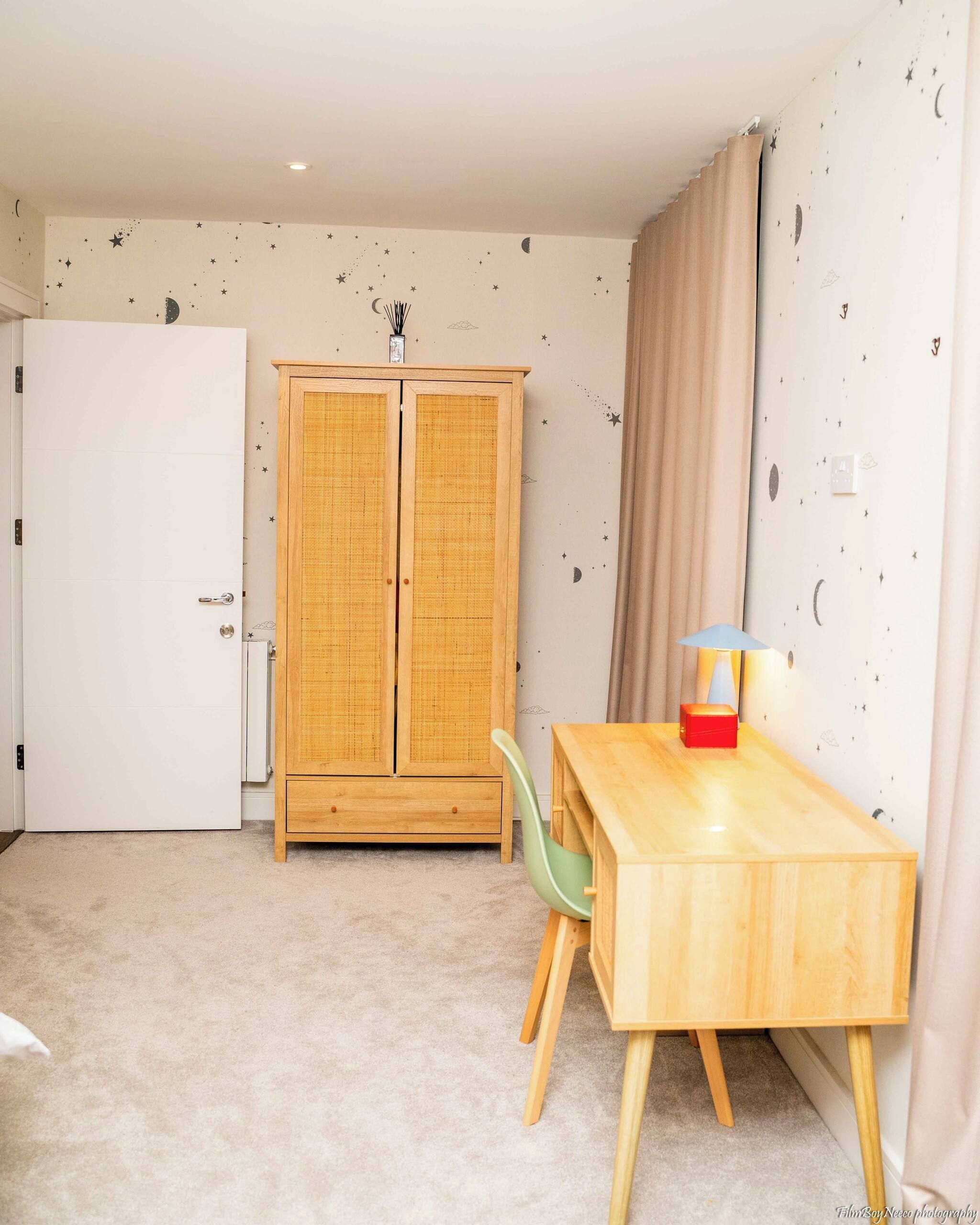 Apartment, 3 Bedrooms, Accessible, Smoking | Interior