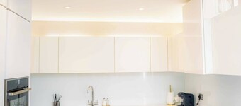 Luxurious 3-bedroom Apartment With Private Indoor Pool in London