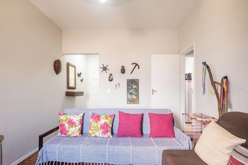 Basic Apartment | Living area