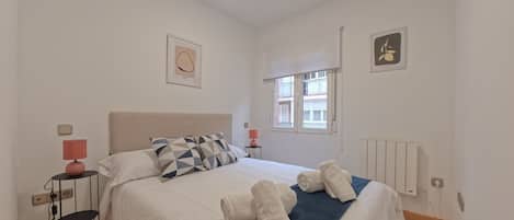 Blackout curtains, iron/ironing board, free WiFi