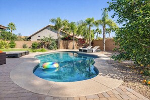 House (5 Bedrooms) | Interior - Luxury 5BR + Private Casita Theater Room + Pool (Scottsdale)