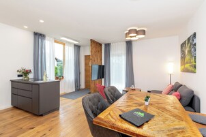 Bergzeit | Interior