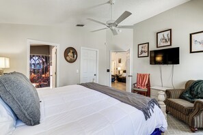 House (5 Bedrooms) | Interior - Visit Disney & Universal Parks! Group-friendly Gem (Clermont)