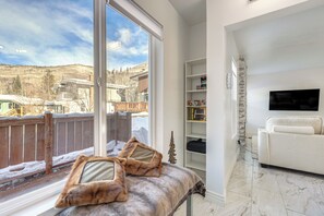 Apartment (2 Bedrooms) | Interior - Newly Renovated, Modern Mtn Getaway: Pets Welcome! (Vail)
