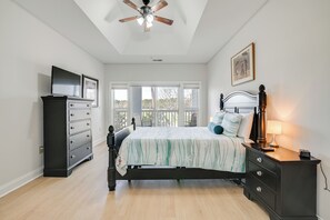 Apartment (2 Bedrooms) | Interior - Golfers Paradise w/ Pool! 6 Mi to Myrtle Beach (Myrtle Beach)
