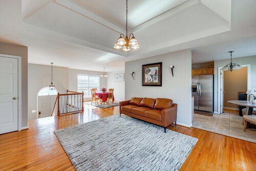 6 Mi to Downtown Birmingham! Family Home