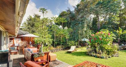 Lush Outdoor Space & Epic Views! Kailua-kona Home