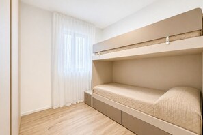 3 bedrooms