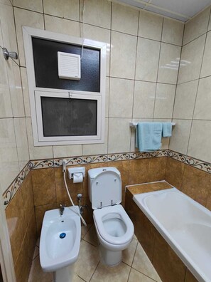 Håndklæder, Sæbe, Toiletpapir